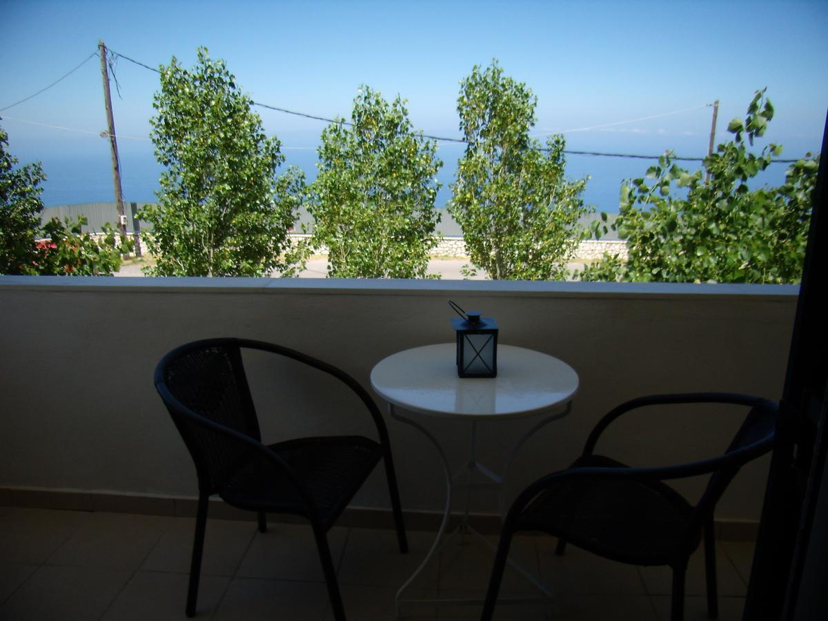 Zephyros Rooms And Apartments Drymon Exterior foto